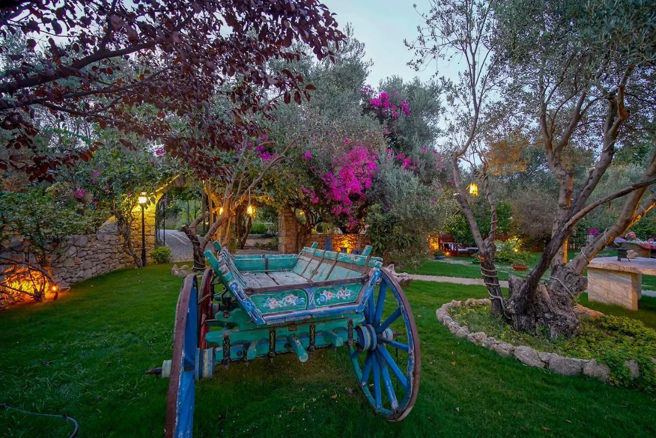 Olive Farm Of Datca Guesthouse (Adults Only) 2*,